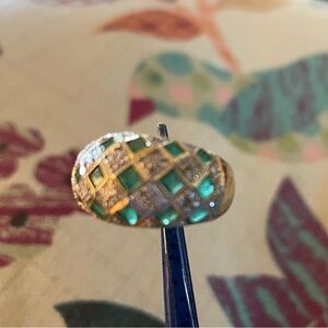 14k emerald and diamond ring